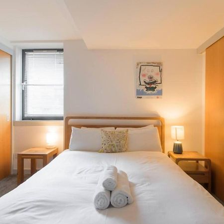 Modern Flat In The Middle Of Old Town Apartment เอดินบะระ ภายนอก รูปภาพ