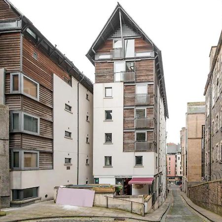 Modern Flat In The Middle Of Old Town Apartment เอดินบะระ ภายนอก รูปภาพ