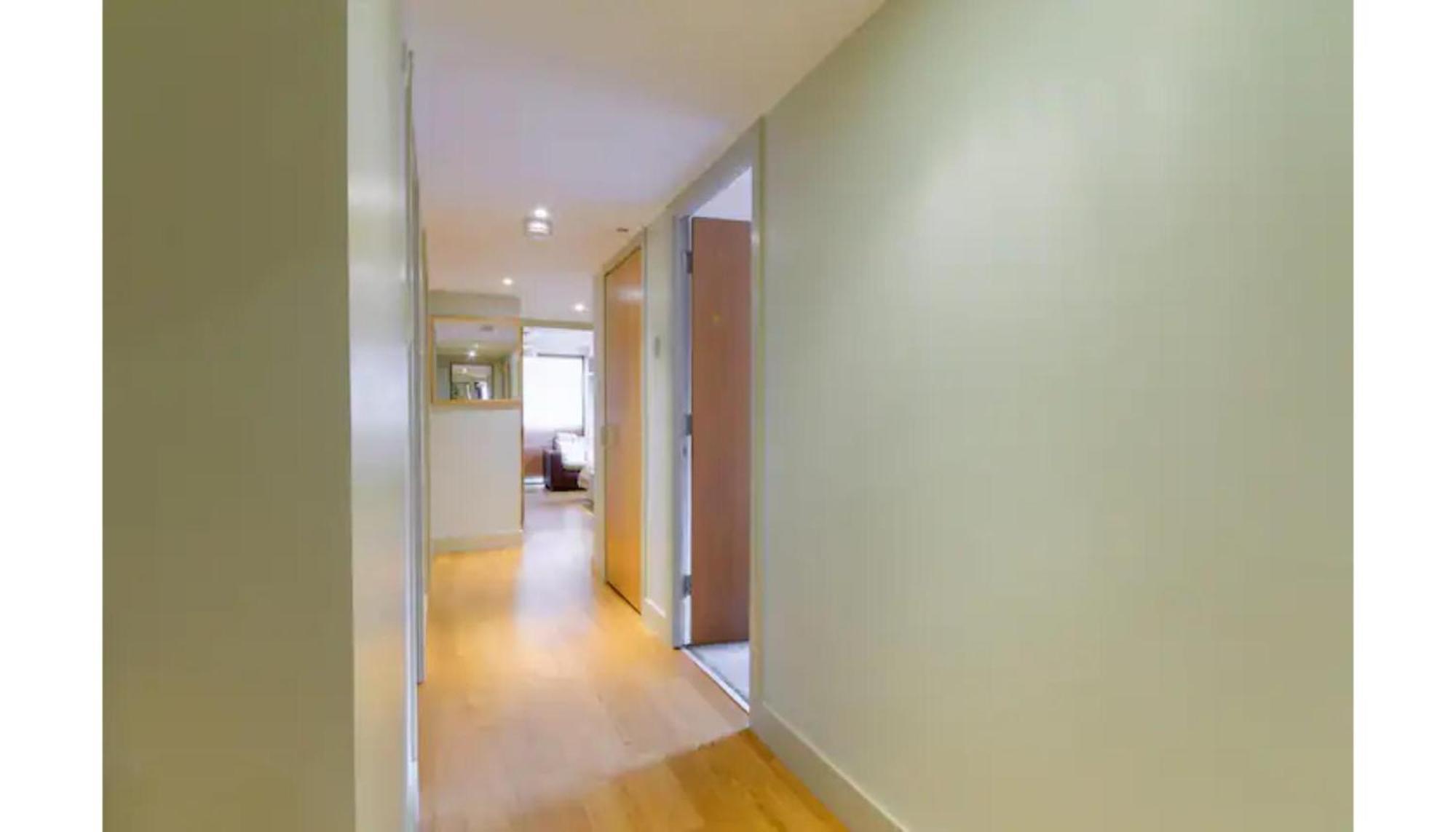 Modern Flat In The Middle Of Old Town Apartment เอดินบะระ ภายนอก รูปภาพ