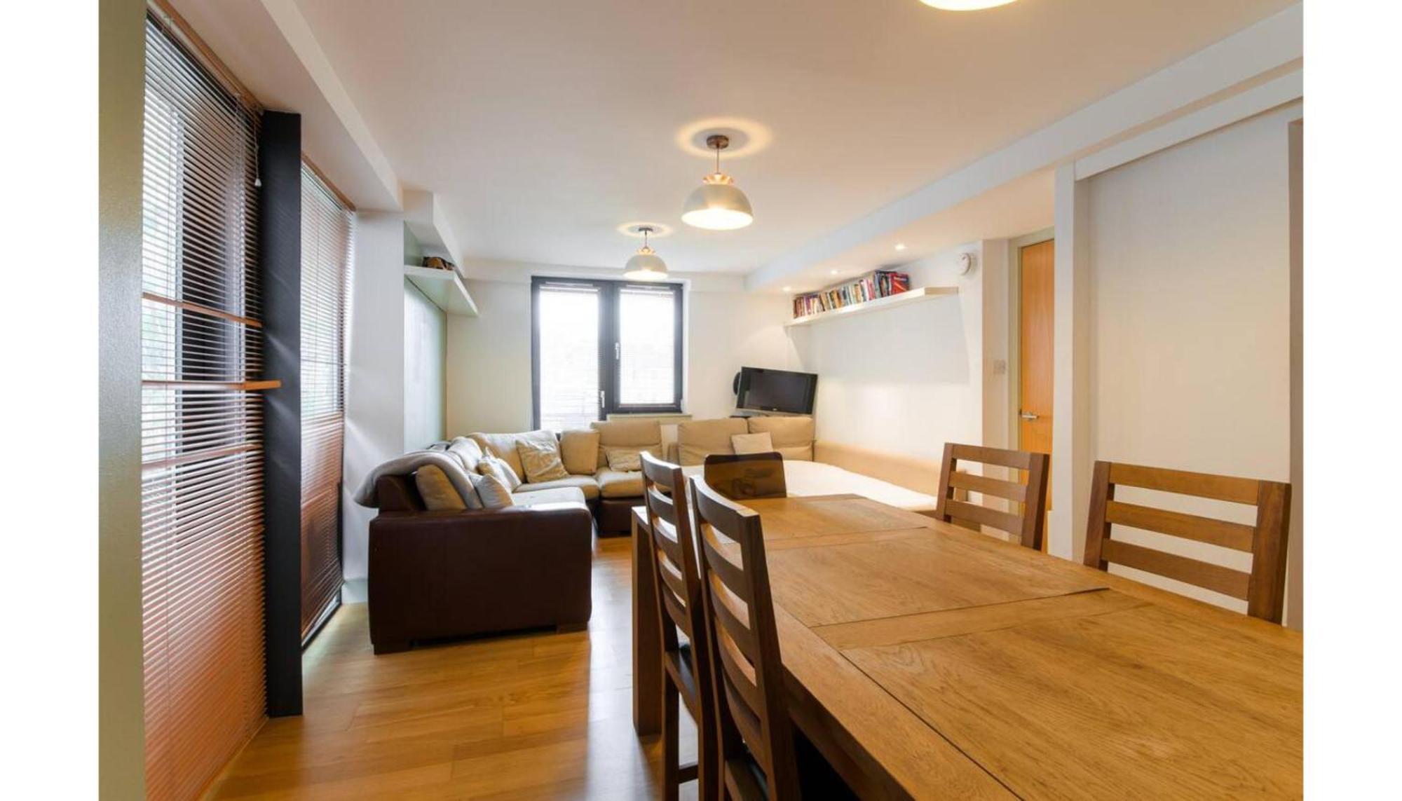 Modern Flat In The Middle Of Old Town Apartment เอดินบะระ ภายนอก รูปภาพ