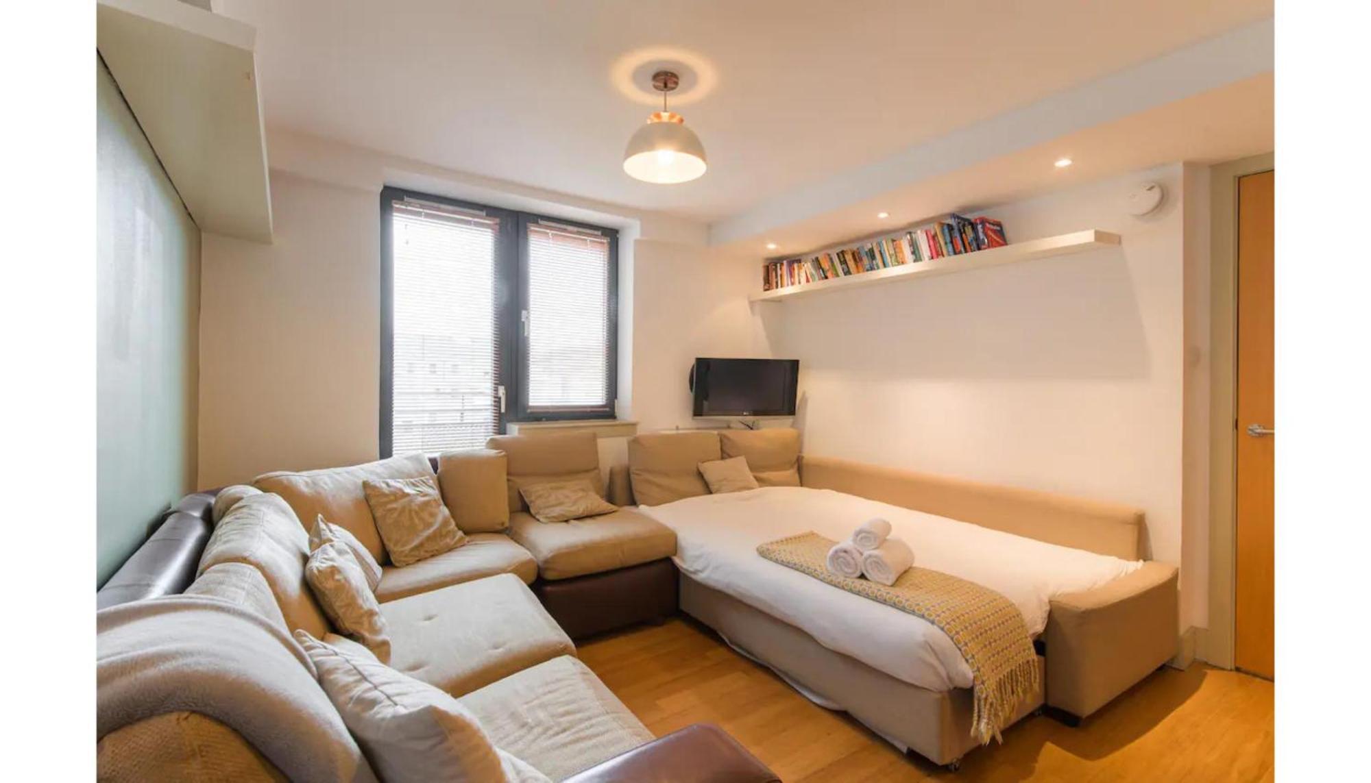 Modern Flat In The Middle Of Old Town Apartment เอดินบะระ ภายนอก รูปภาพ